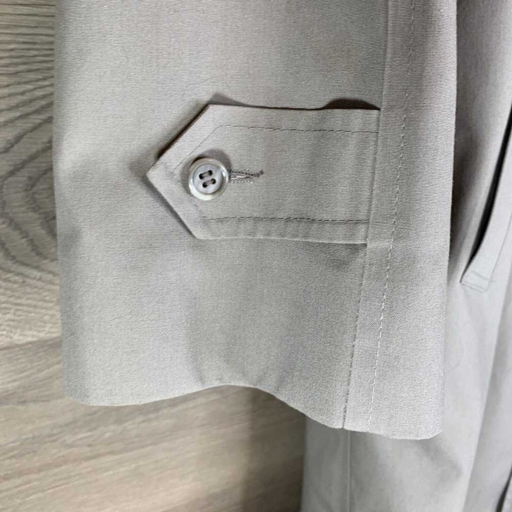 London Fog Trench Coat Men's Size 40 Reg. Tan Hidden Buttons Removable Liner - Picture 5 of 13